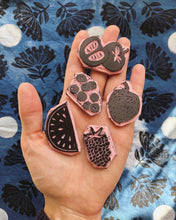 Load image into Gallery viewer, Intro to Blockprinting: SPRINGTIME Edition! At the Toolbox Collective  — April 6th, 2025