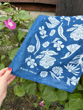 Load image into Gallery viewer, Wildflowers Scarf # 6