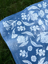 Load image into Gallery viewer, Wildflowers Scarf # 14