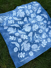 Load image into Gallery viewer, Wildflowers Scarf # 16