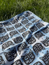 Load image into Gallery viewer, Cat Scarf # 1
