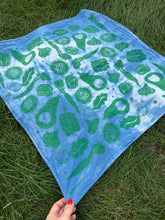 Load image into Gallery viewer, Veggie Scarf # 5
