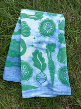 Load image into Gallery viewer, Veggie Scarf # 5