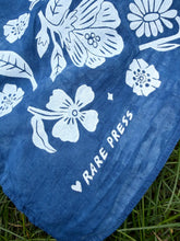 Load image into Gallery viewer, Wildflowers Scarf # 11
