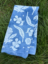 Load image into Gallery viewer, Wildflowers Scarf # 16
