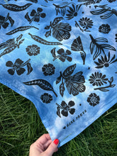 Load image into Gallery viewer, Wildflowers Scarf # 20
