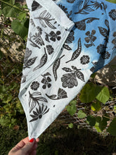 Load image into Gallery viewer, Wildflowers Scarf # 21
