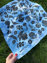 Load image into Gallery viewer, Wildflowers Scarf # 22

