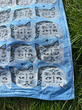 Load image into Gallery viewer, Cat Scarf # 6

