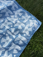 Load image into Gallery viewer, Bird Scarf # 4
