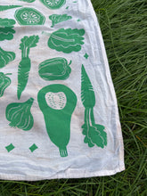 Load image into Gallery viewer, Veggie Scarf # 4
