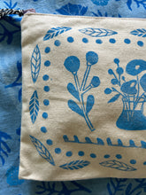 Load image into Gallery viewer, Bouquet — Hand-Printed Zipper Bag
