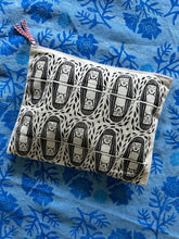 Load image into Gallery viewer, Faces and Leaves — Hand-Printed Zipper Bag
