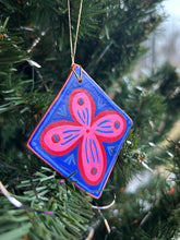 Load image into Gallery viewer, Clay Diamond Ornament #11
