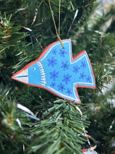 Load image into Gallery viewer, Clay Bird Ornament #20
