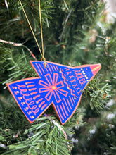 Load image into Gallery viewer, Clay Bird Ornament #16
