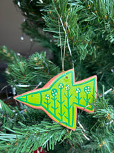 Load image into Gallery viewer, Clay Bird Ornament #2
