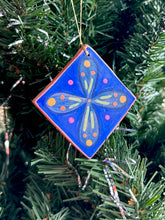 Load image into Gallery viewer, Clay Diamond Ornament #43
