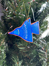 Load image into Gallery viewer, Clay Bird Ornament #21
